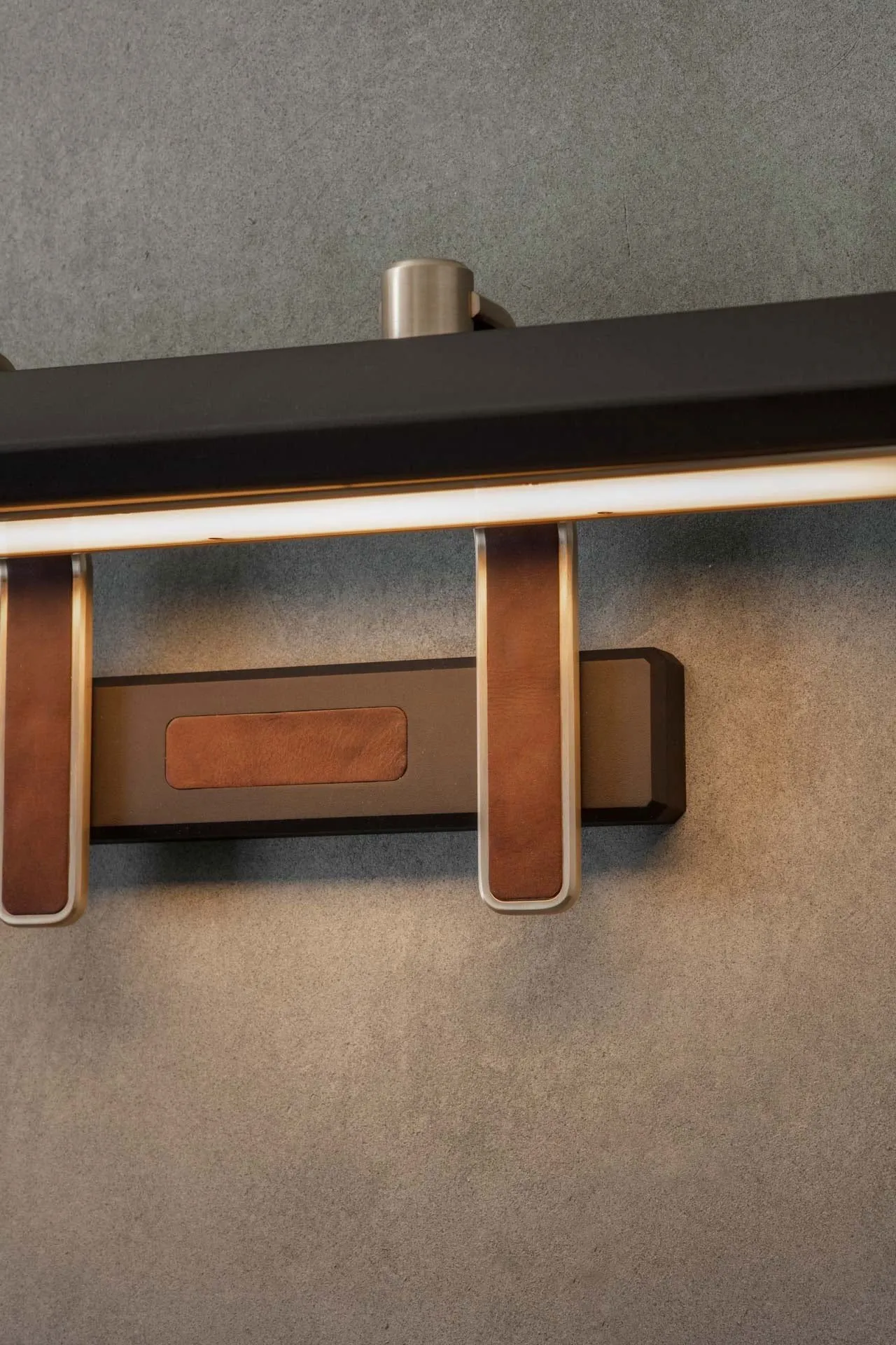 Rinato wall light long – Bert Frank at Mesmetric