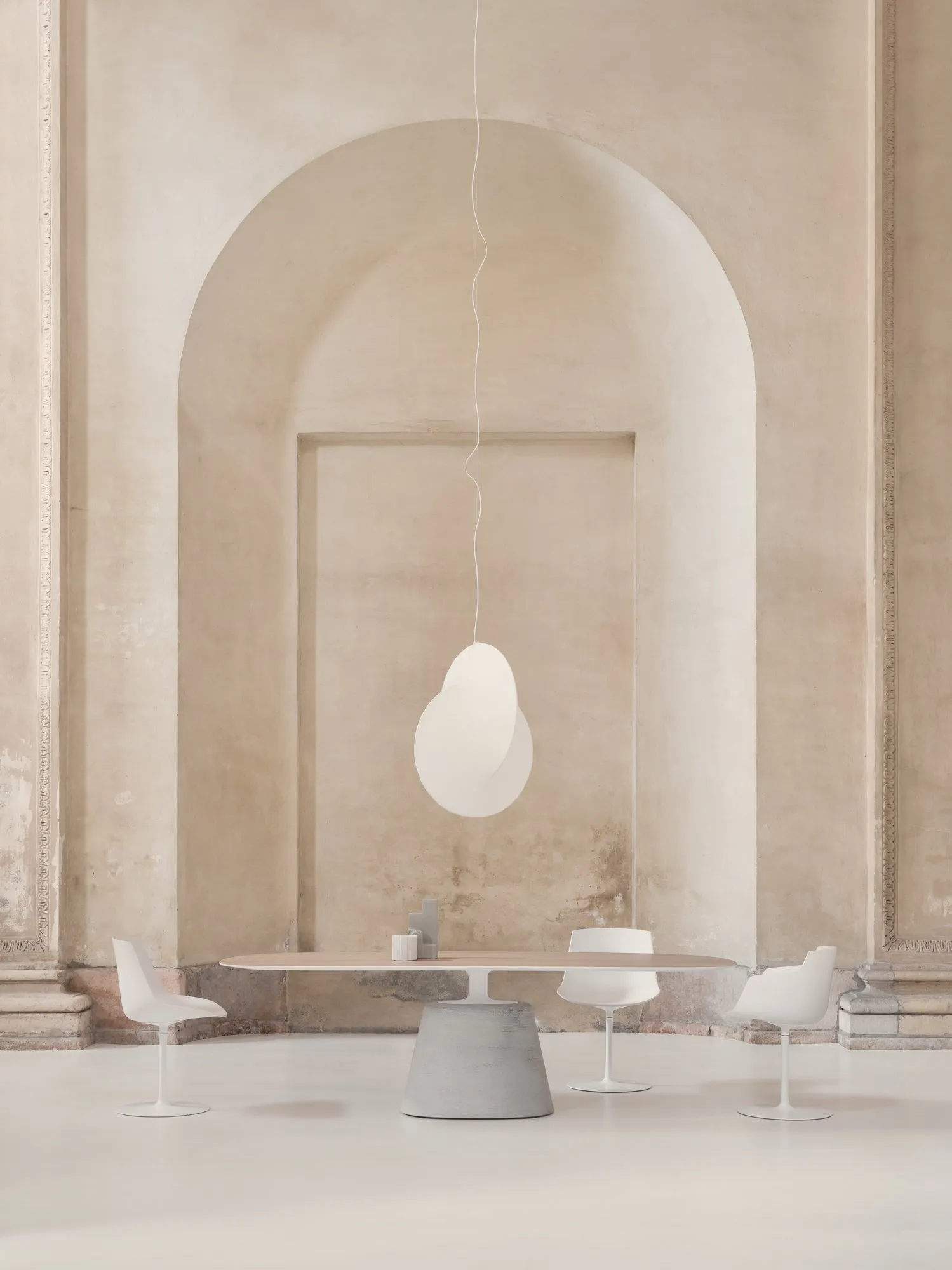Rock Table Maxi - MDF Italia w Mesmetric