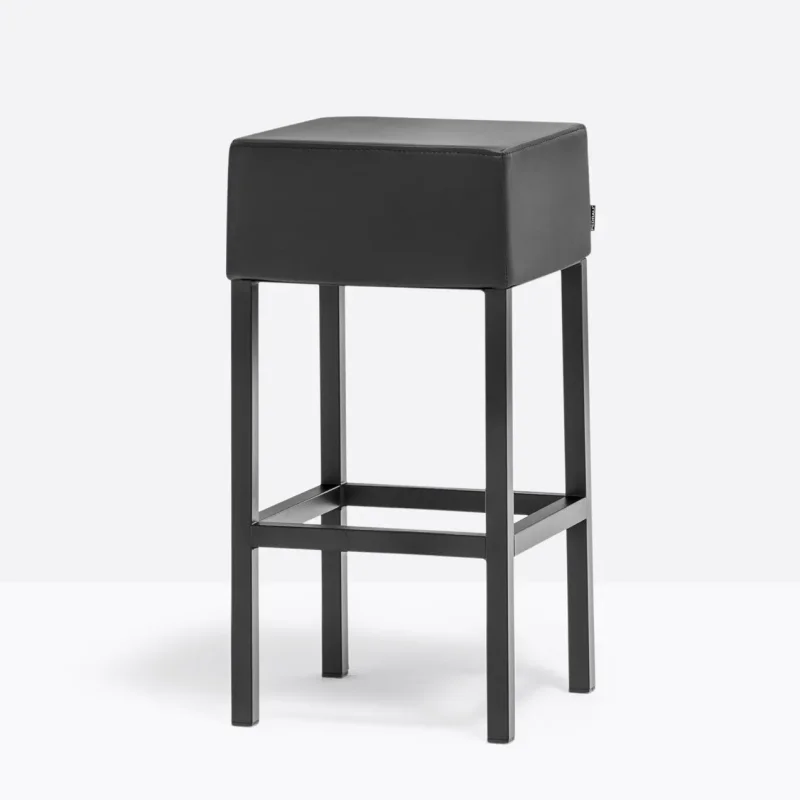 Cube 1402, 1403 - Pedrali w Mesmetric