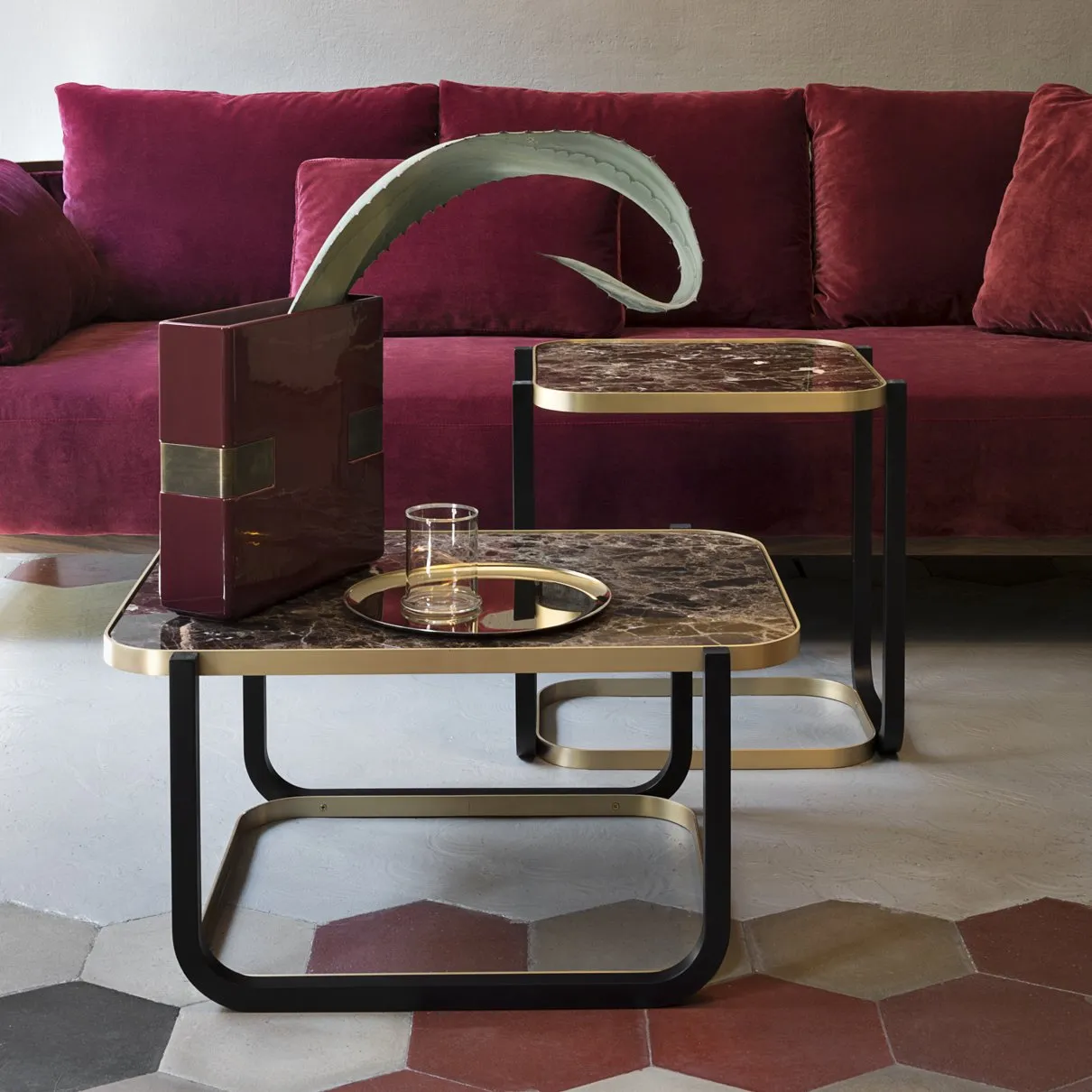 Duet - Gebrüder Thonet Vienna w Mesmetric