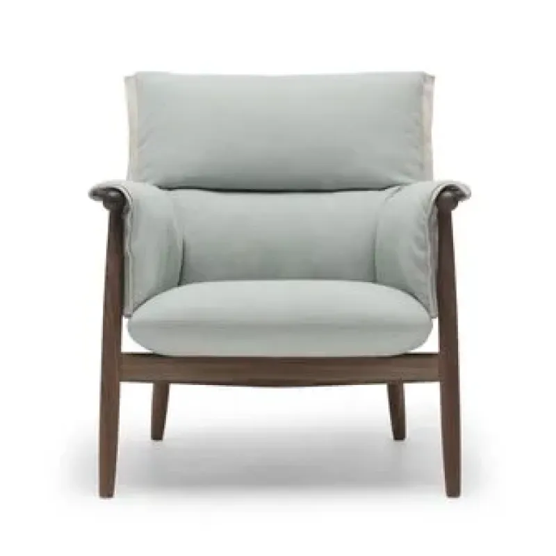 E015 Embrace Lounge - Carl Hansen w Mesmetric