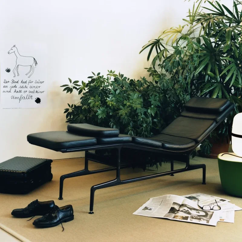 Soft Pad Chaise ES 106 – Vitra at Mesmetric