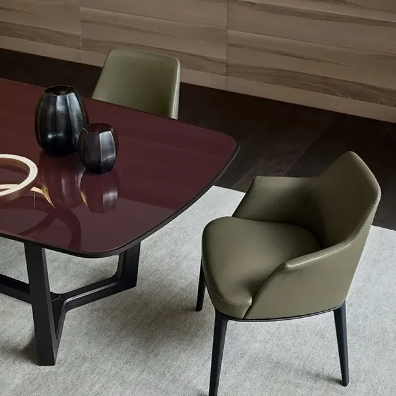 Sophie Armchair – Poliform at Mesmetric