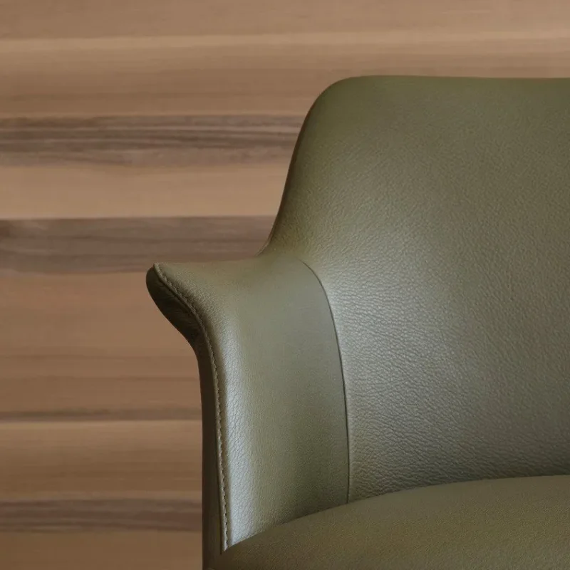 Sophie Armchair – Poliform at Mesmetric