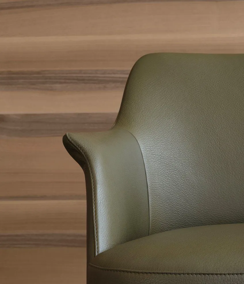 Sophie Armchair – Poliform at Mesmetric