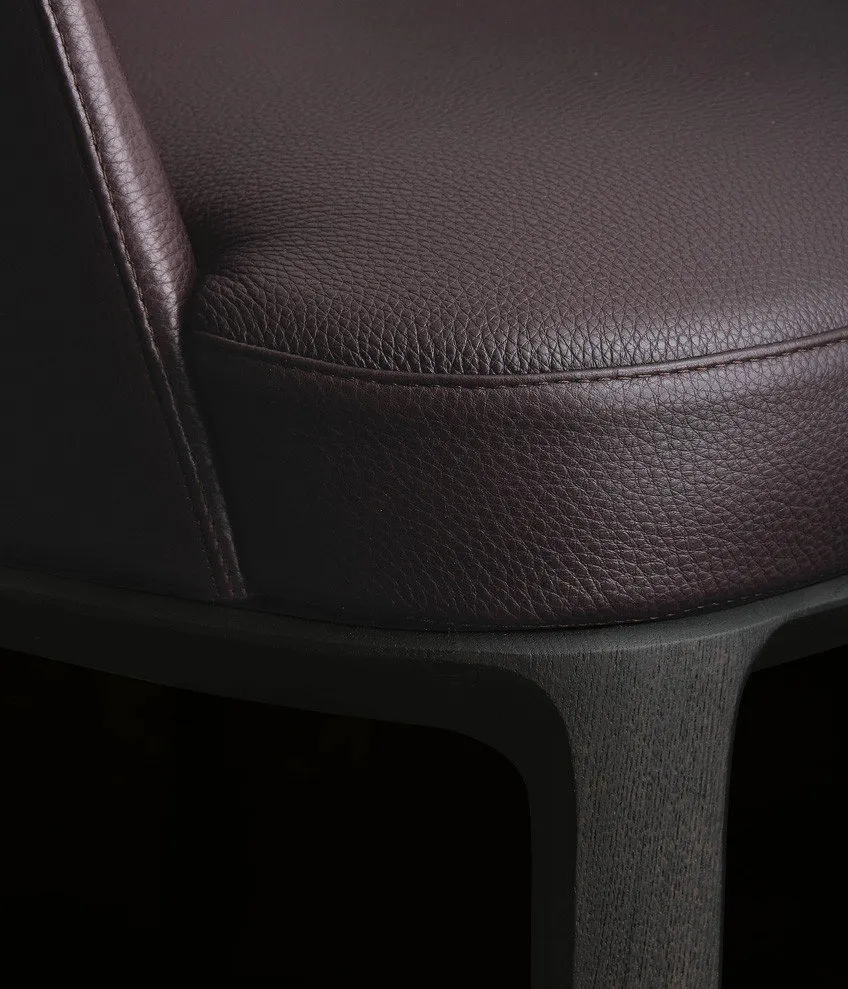 Sophie Armchair – Poliform at Mesmetric