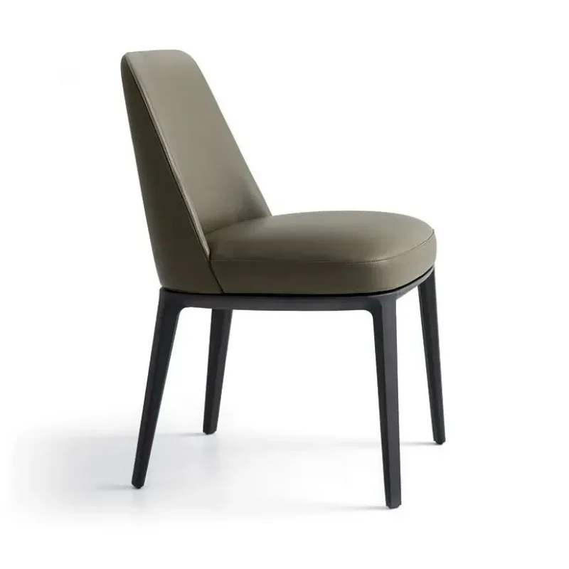Sophie Chair – Poliform at Mesmetric