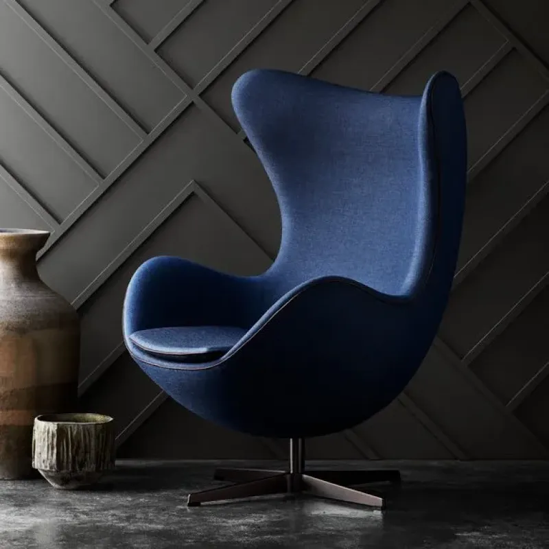 Egg – Fritz Hansen at Mesmetric
