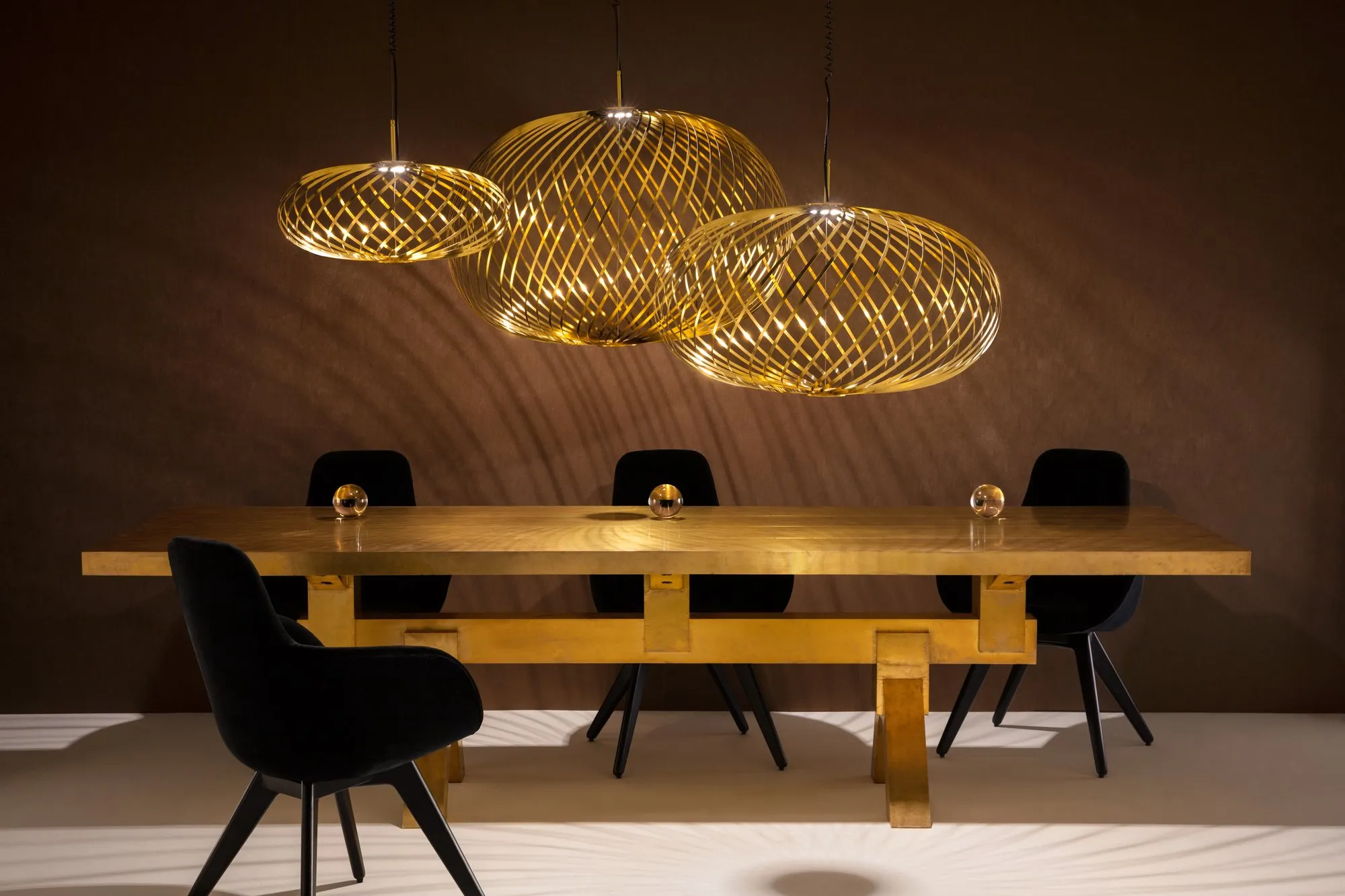 Spring Medium LED - Tom Dixon w Mesmetric