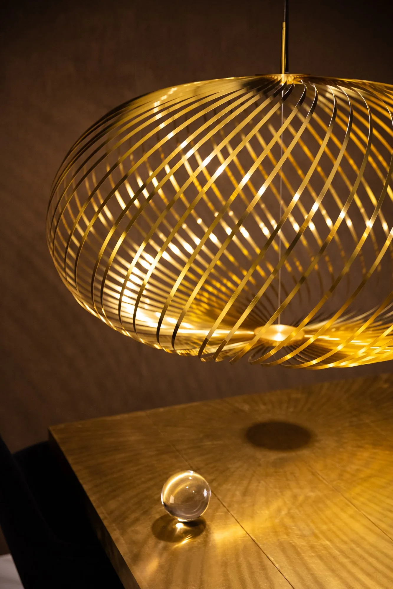 Spring Medium LED - Tom Dixon w Mesmetric