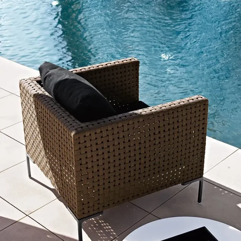 Springtime Outdoor - B&B Italia Outdoor w Mesmetric