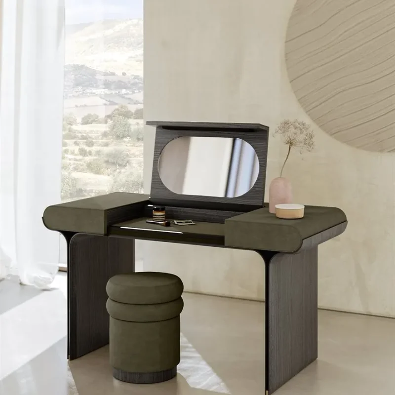 Stami Pouf