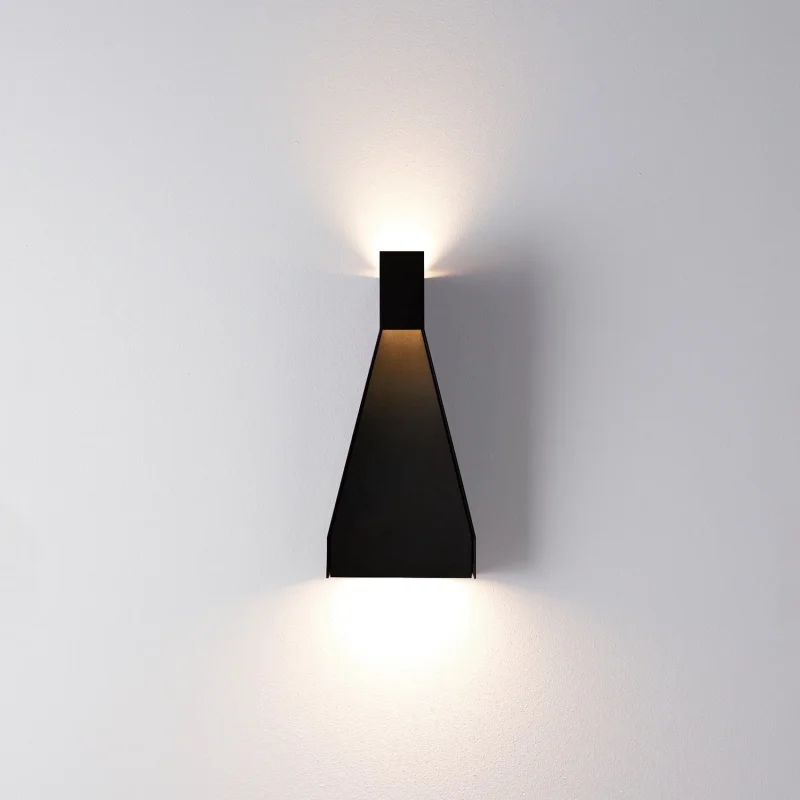 Standley Outdoor/Indoor