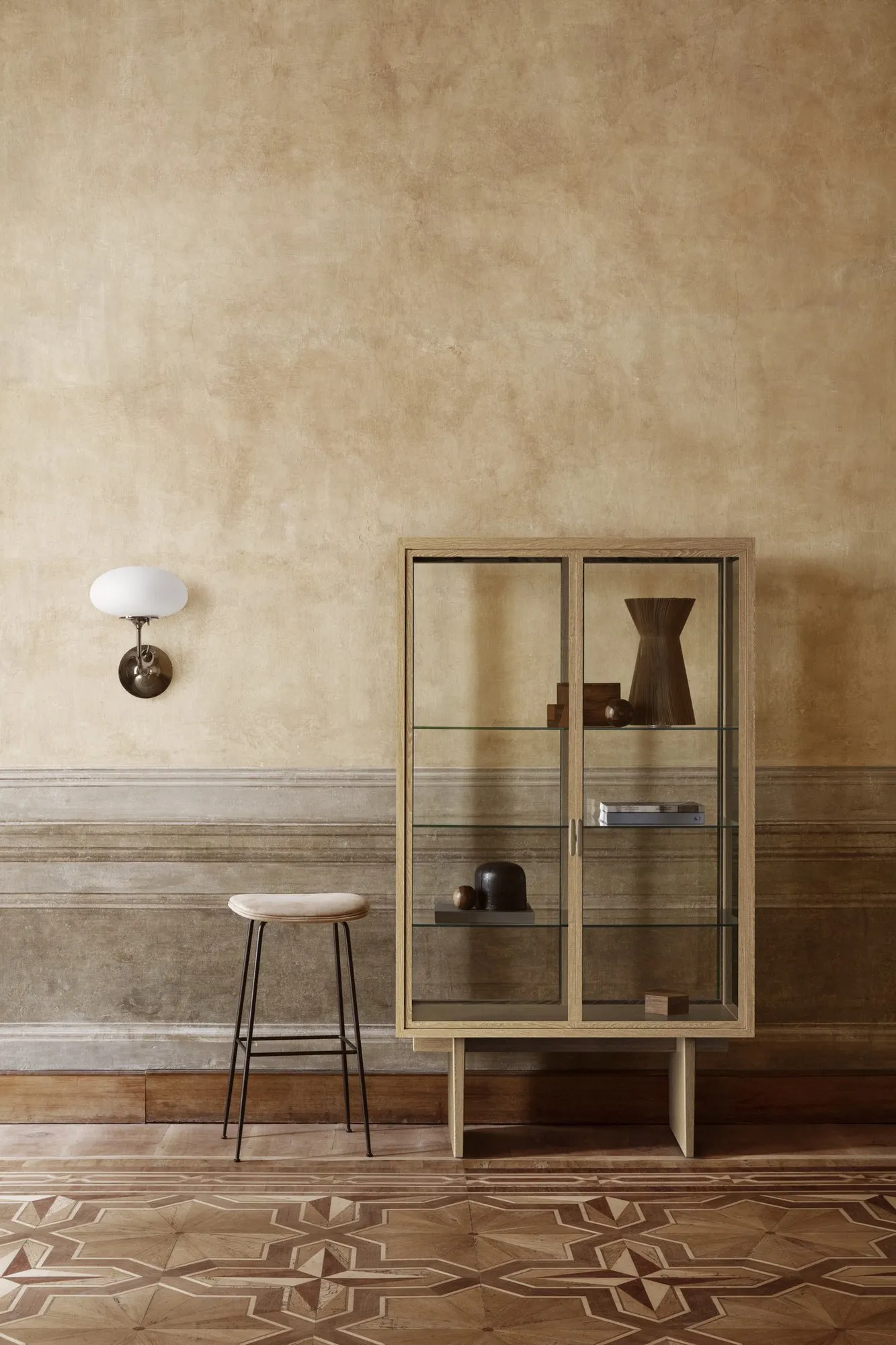 Stemlite – Gubi.dk at Mesmetric