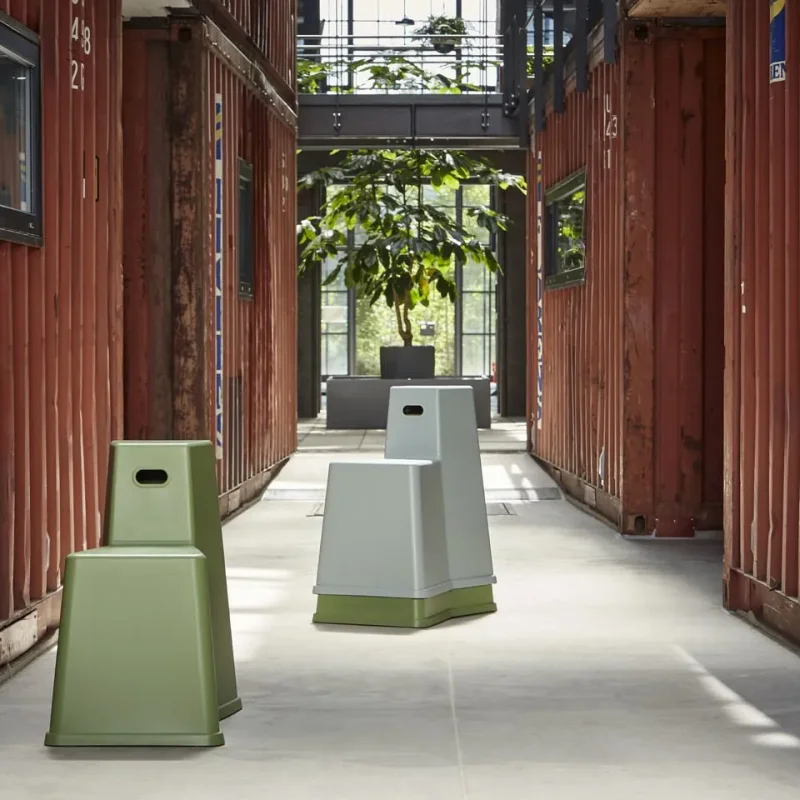 Stool-Tool - Vitra w Mesmetric