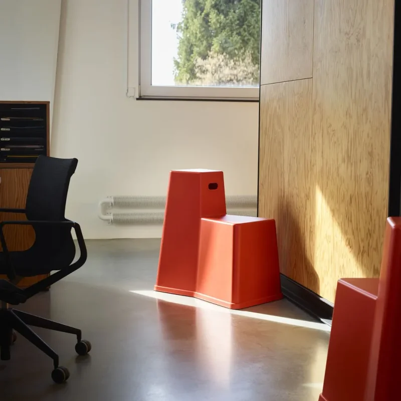 Stool-Tool - Vitra w Mesmetric