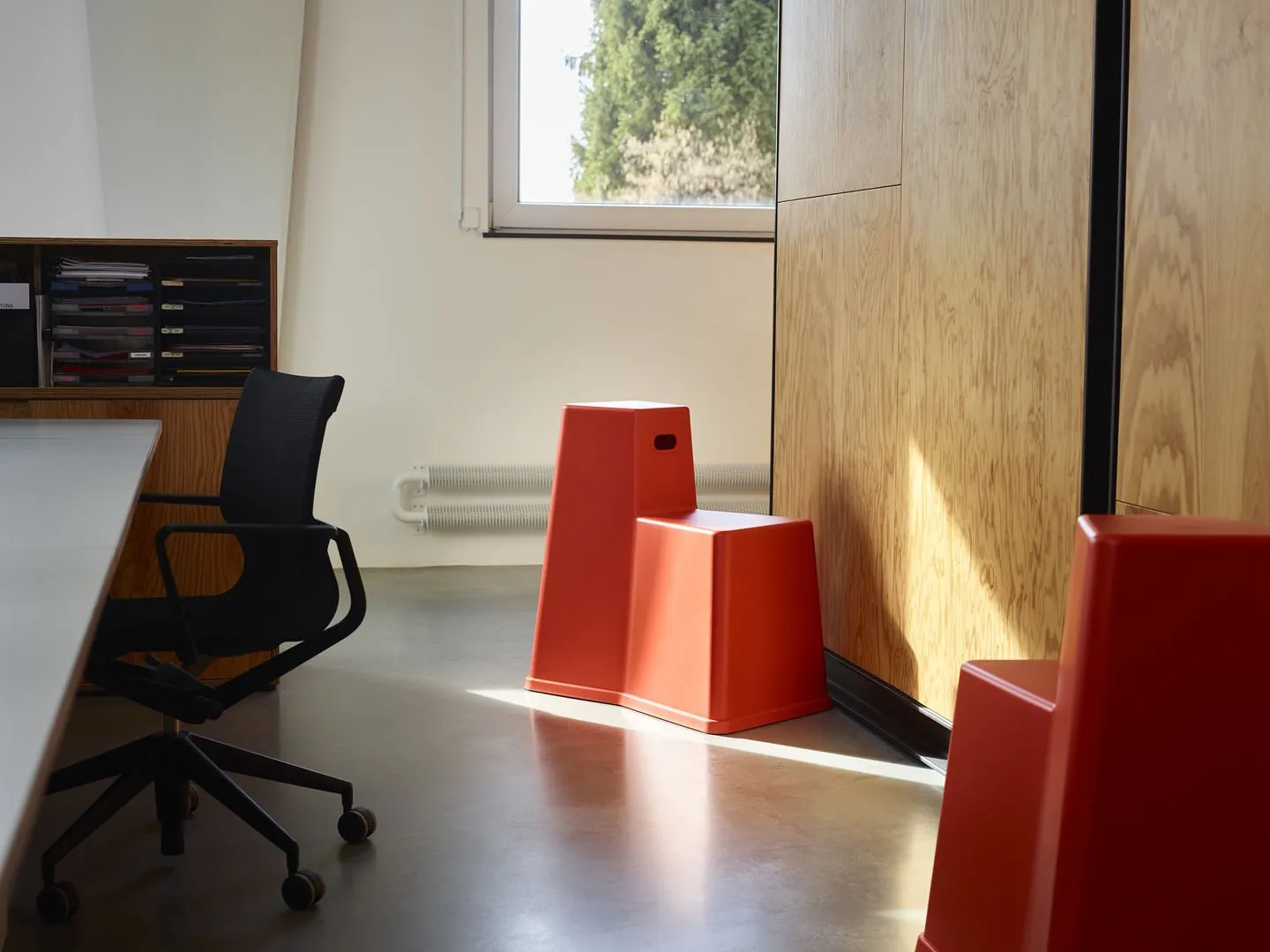 Stool-Tool - Vitra w Mesmetric