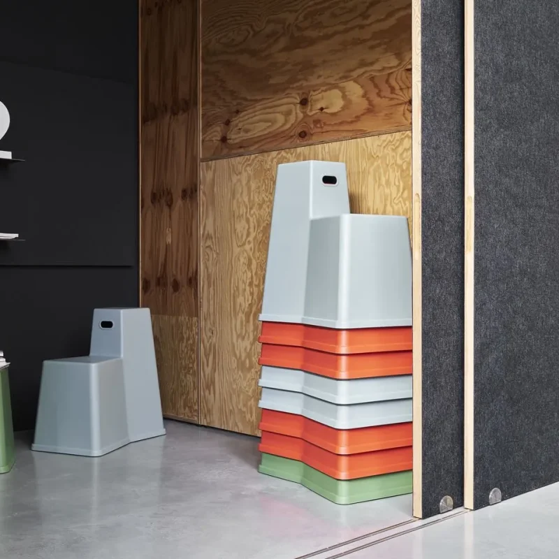 Stool-Tool - Vitra w Mesmetric