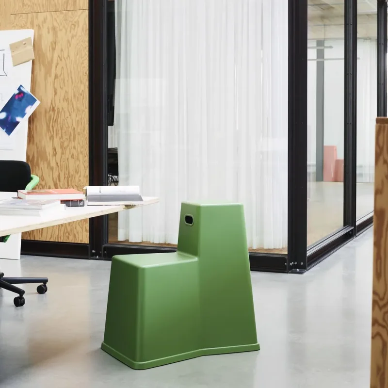 Stool-Tool - Vitra w Mesmetric