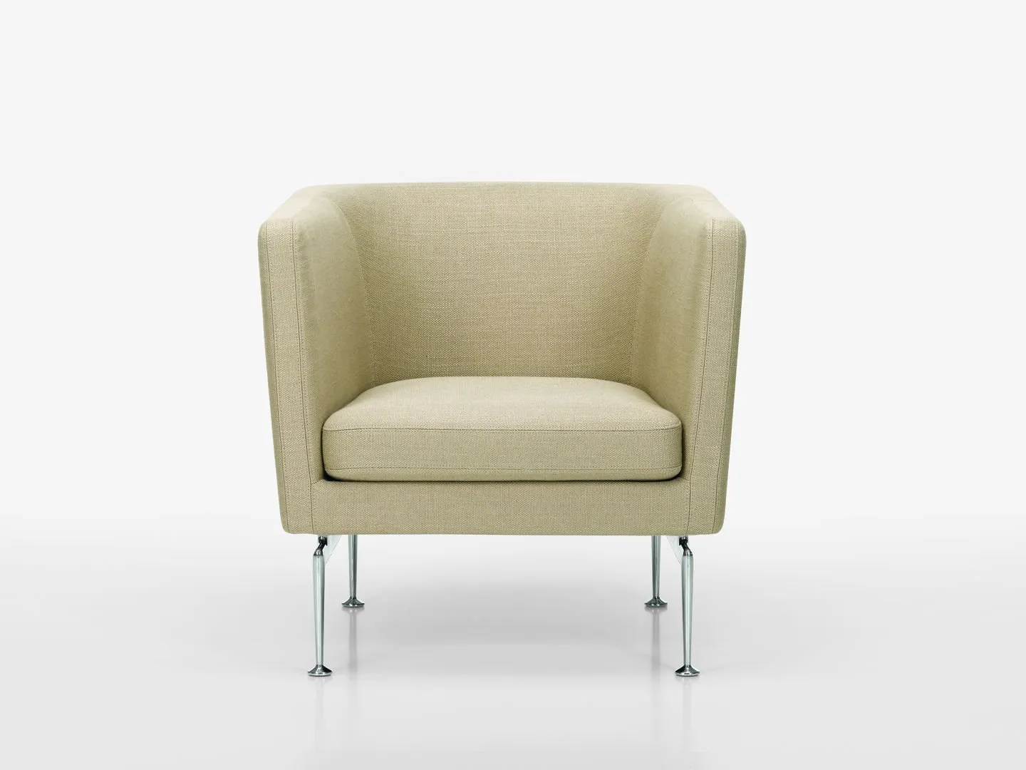 Suita Club Armchair