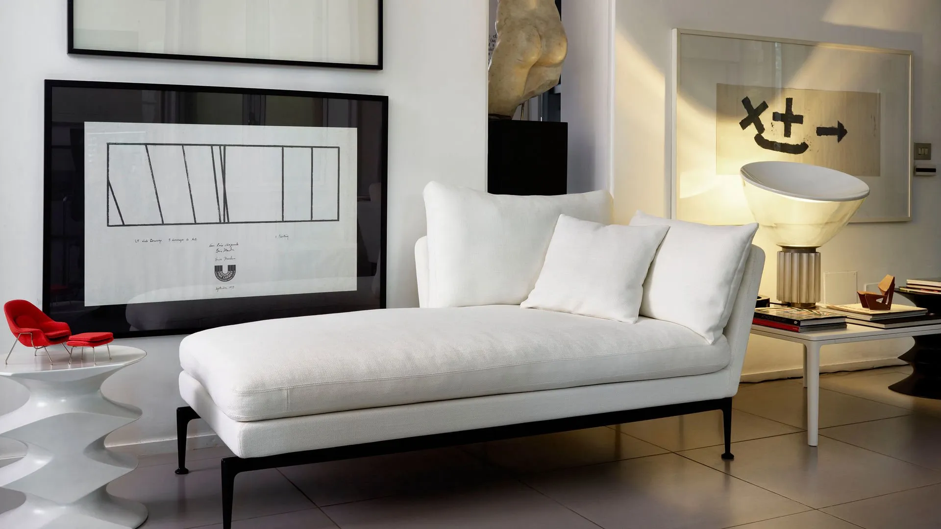 Suita Sofa