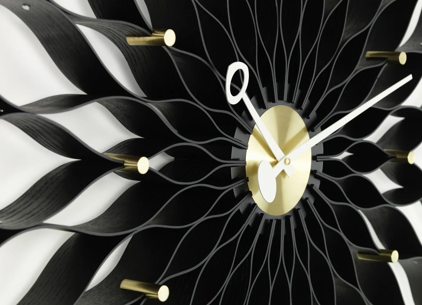 Sunflower Clock - Vitra w Mesmetric