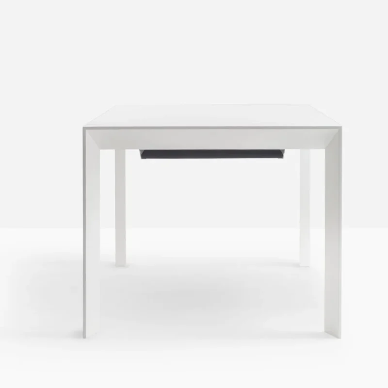 Surface - Pedrali w Mesmetric