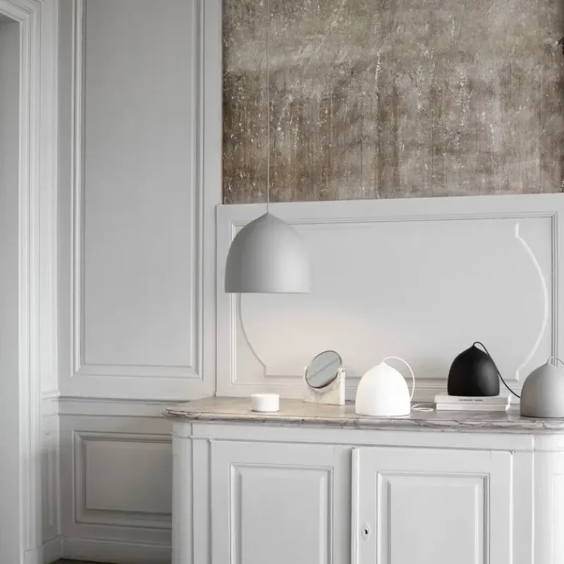 Suspence™ - Fritz Hansen w Mesmetric