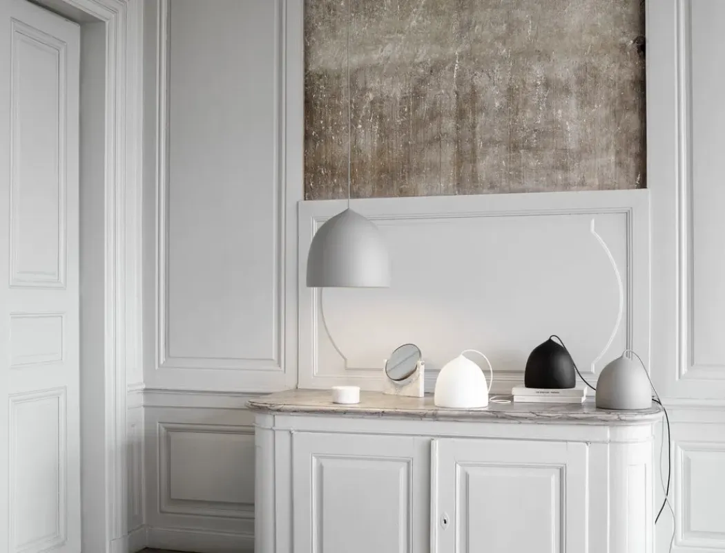 Suspence™ - Fritz Hansen w Mesmetric