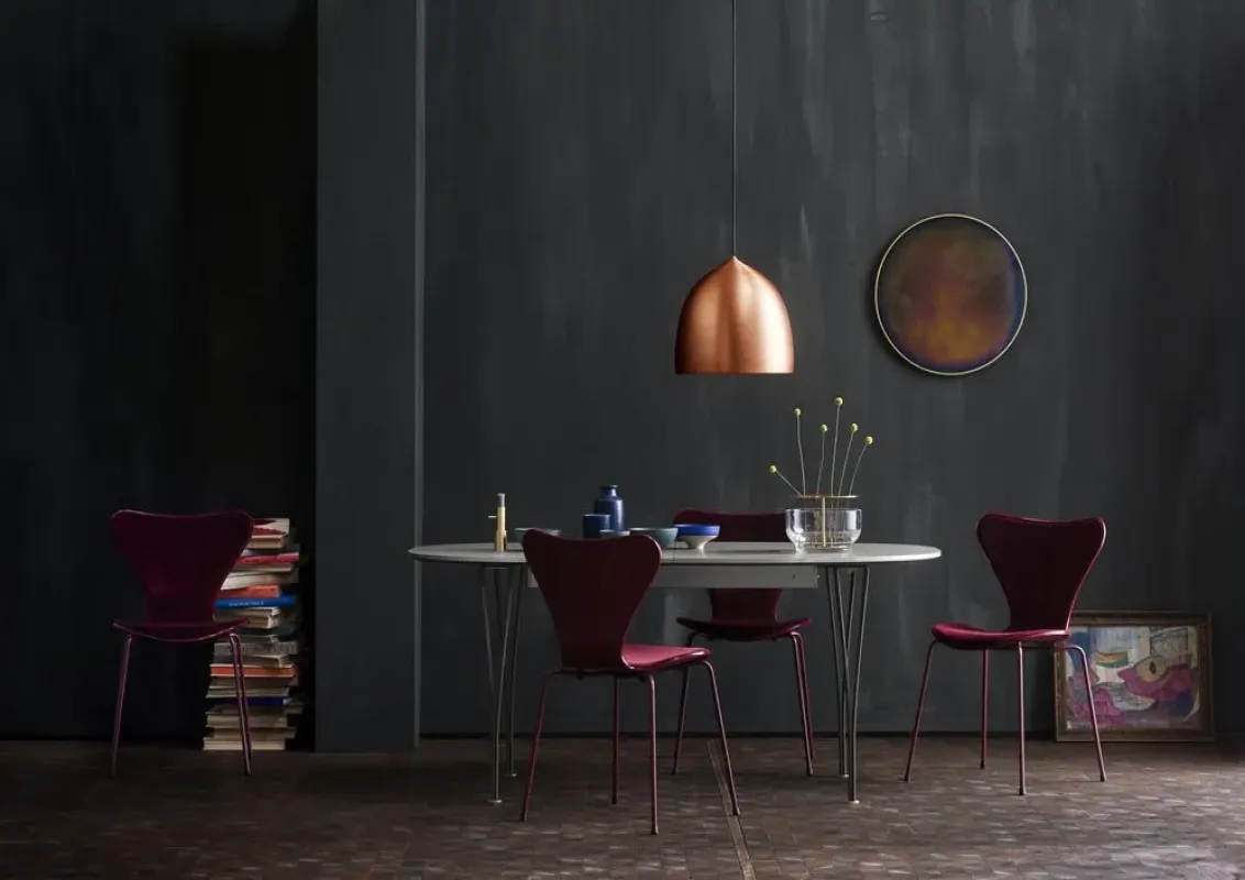 Suspence™ - Fritz Hansen w Mesmetric