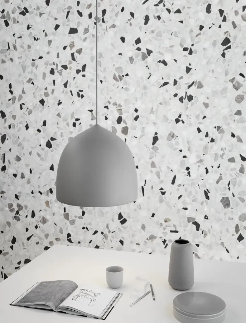 Suspence™ - Fritz Hansen w Mesmetric