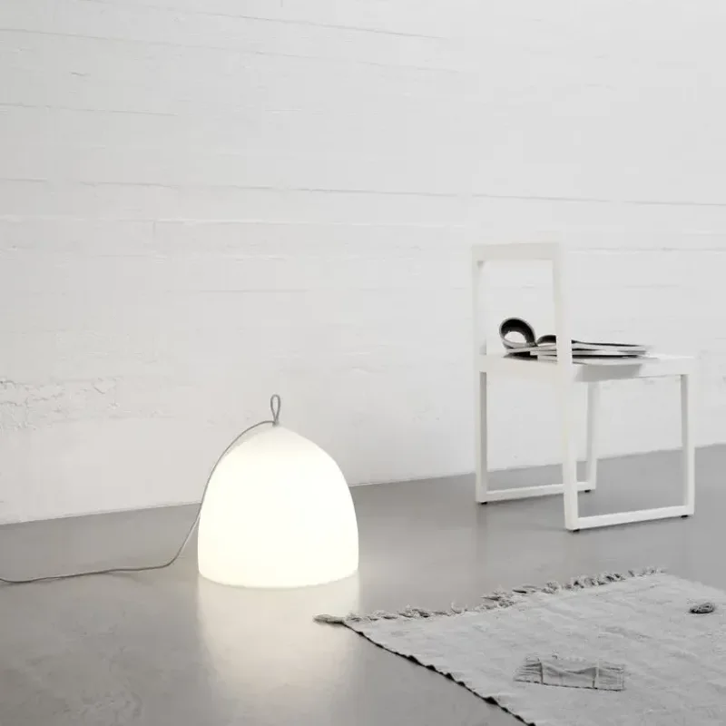 Suspence™ - Fritz Hansen w Mesmetric