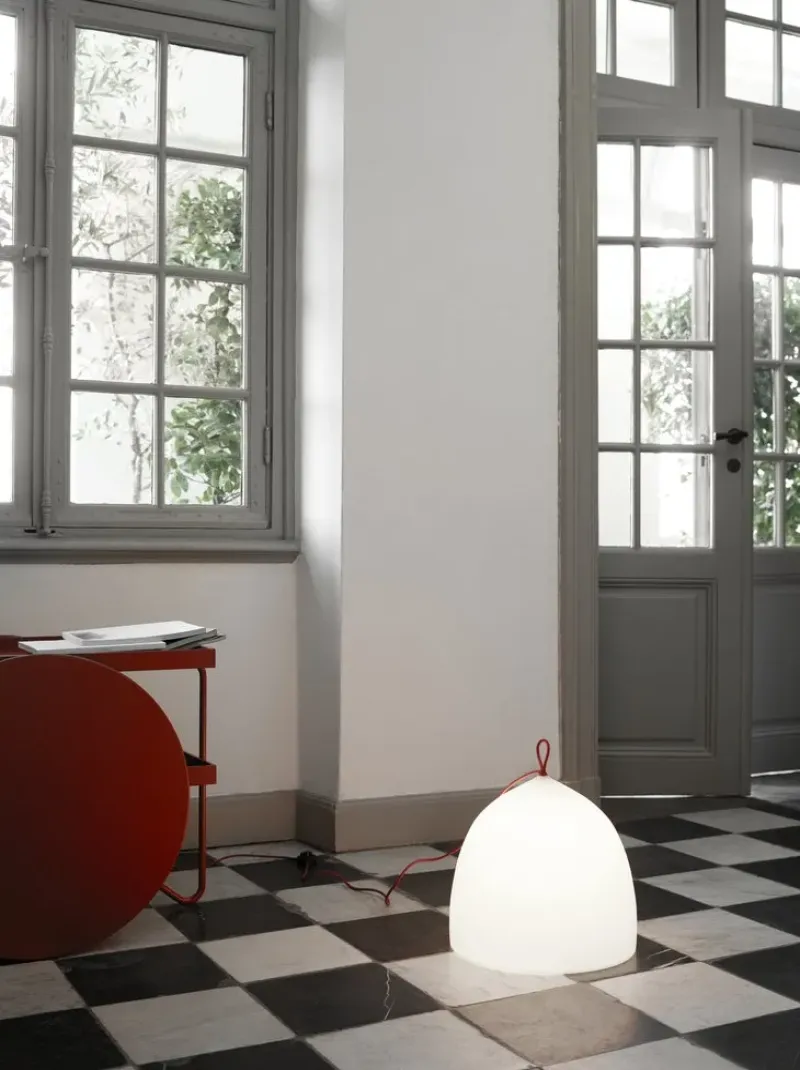 Suspence™ - Fritz Hansen w Mesmetric