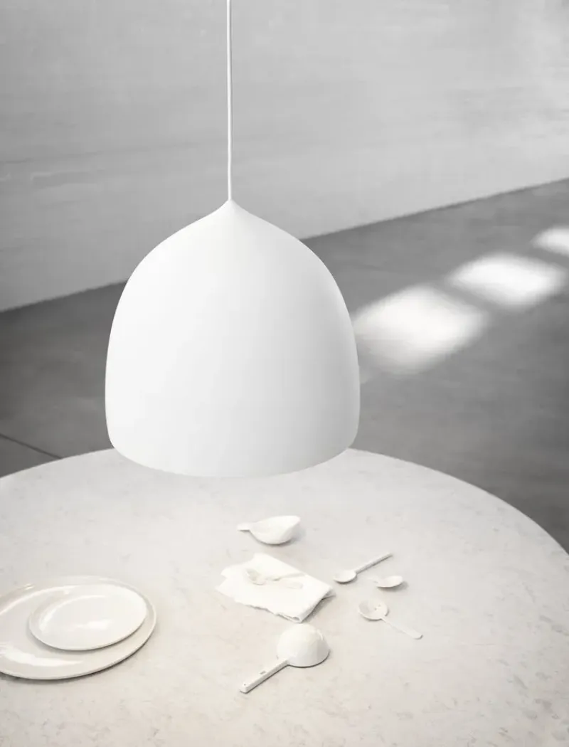 Suspence™ - Fritz Hansen w Mesmetric