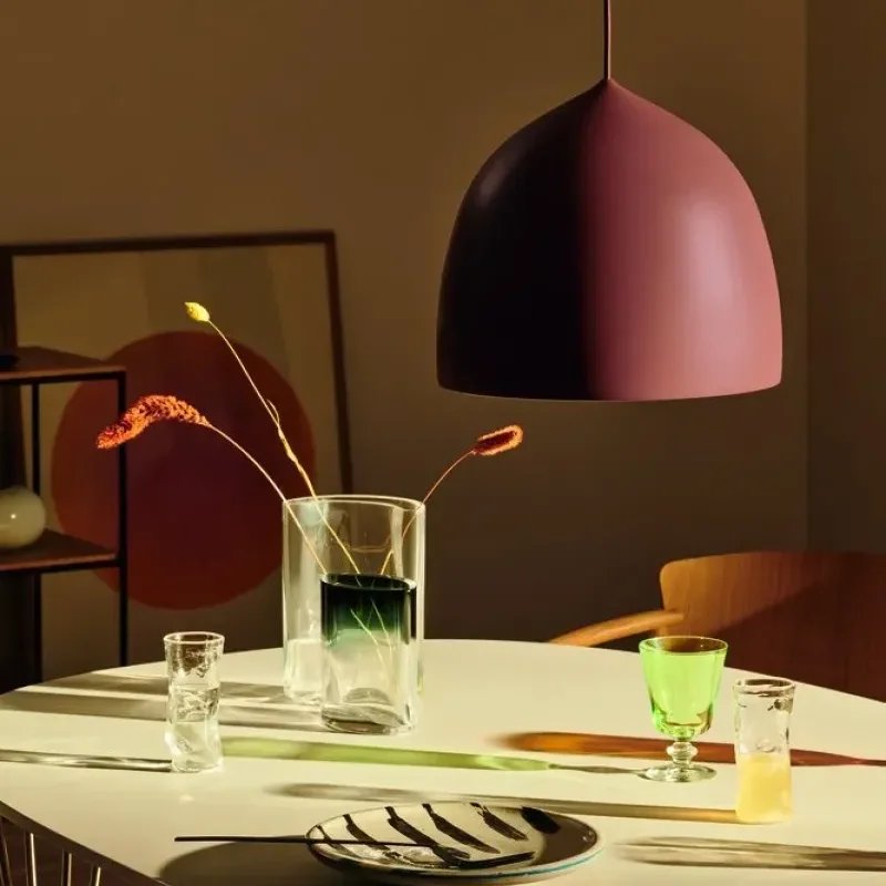 Suspence™ - Fritz Hansen w Mesmetric