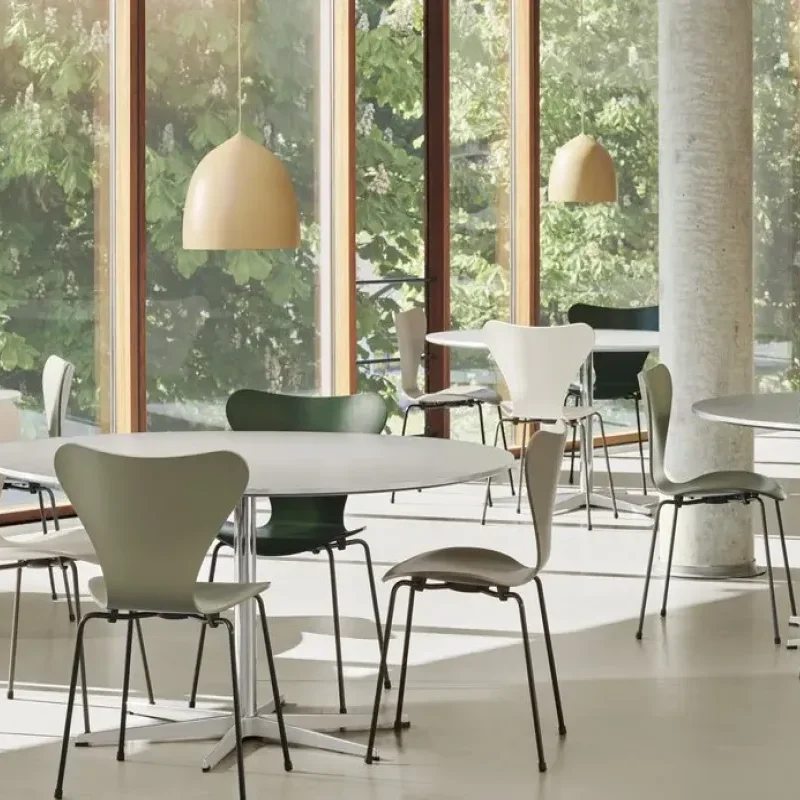 Suspence™ - Fritz Hansen w Mesmetric