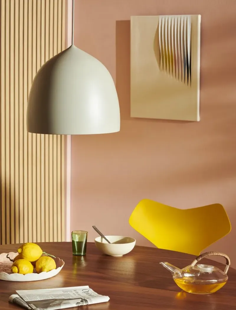 Suspence™ - Fritz Hansen w Mesmetric