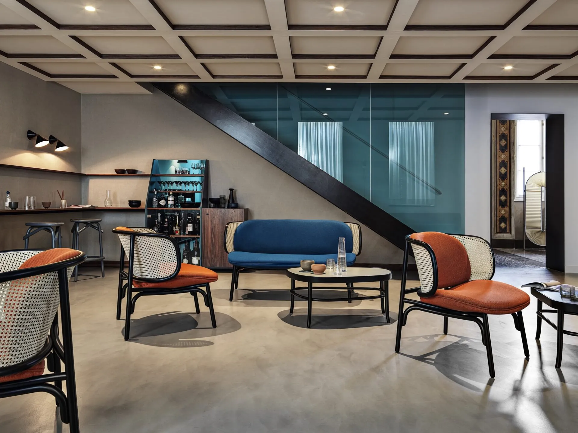 Suzenne - Gebrüder Thonet Vienna w Mesmetric