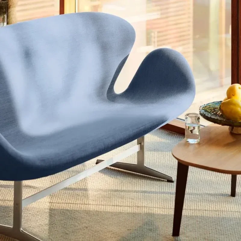 Swan - Fritz Hansen w Mesmetric