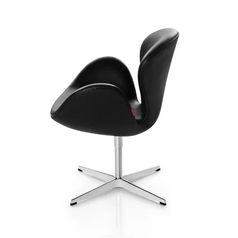 Swan™ – Fritz Hansen at Mesmetric