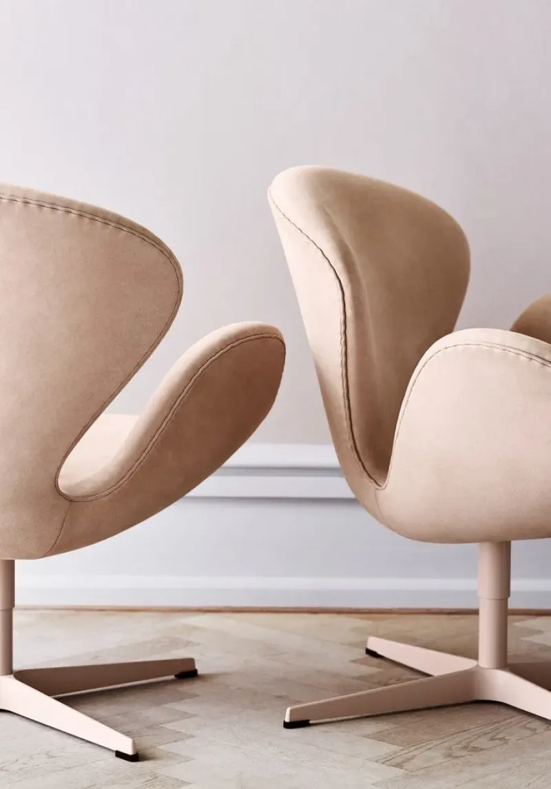Swan™ – Fritz Hansen at Mesmetric