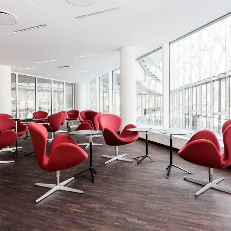 Swan™ – Fritz Hansen at Mesmetric