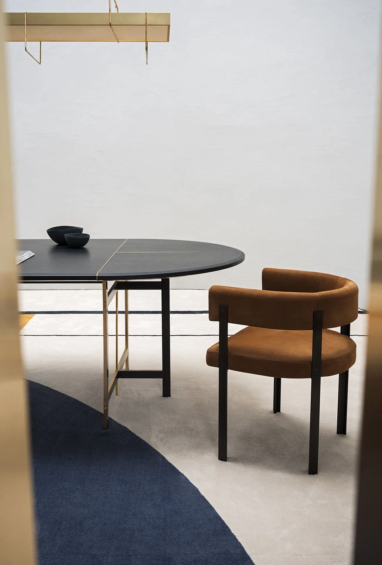 T Chair