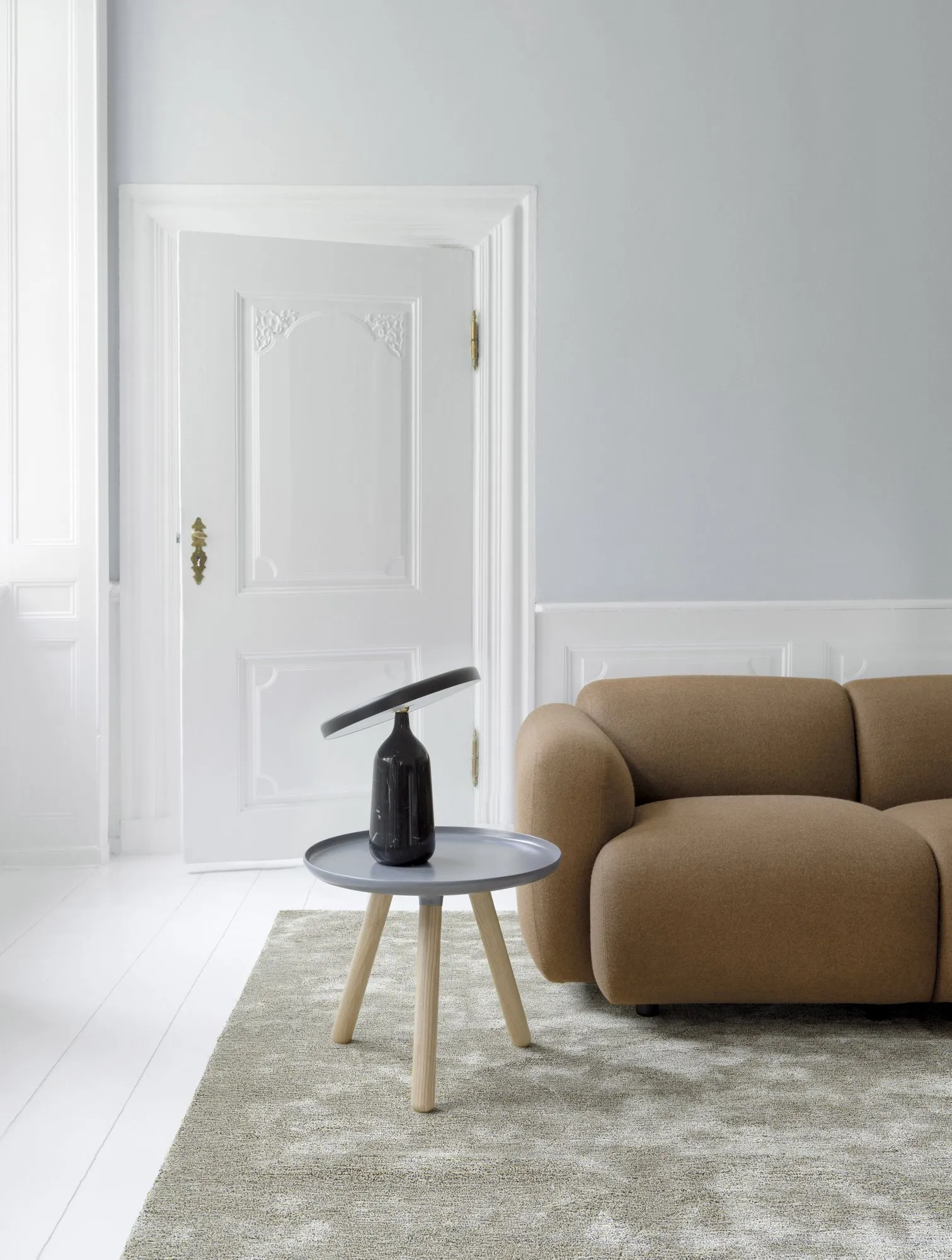 Tablo round - Normann Copenhagen w Mesmetric