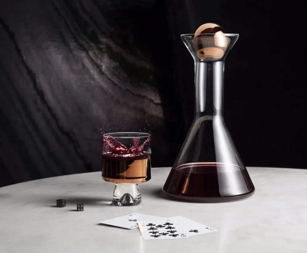 Tank Decanter