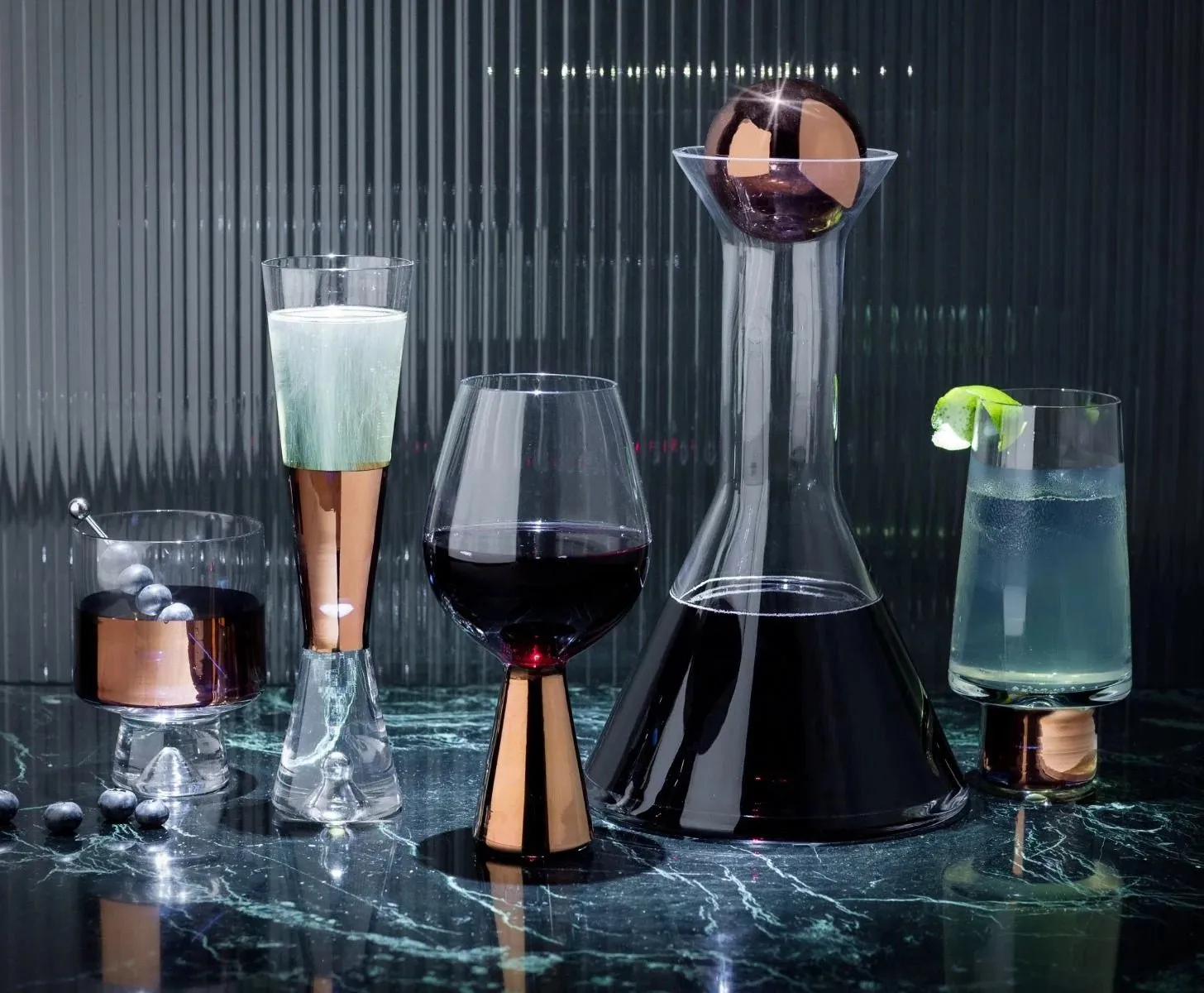Tank Decanter