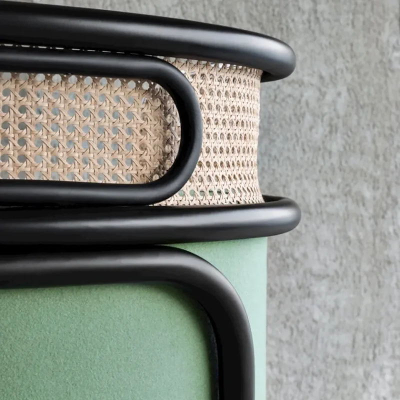 Targa Lounge - Gebrüder Thonet Vienna w Mesmetric