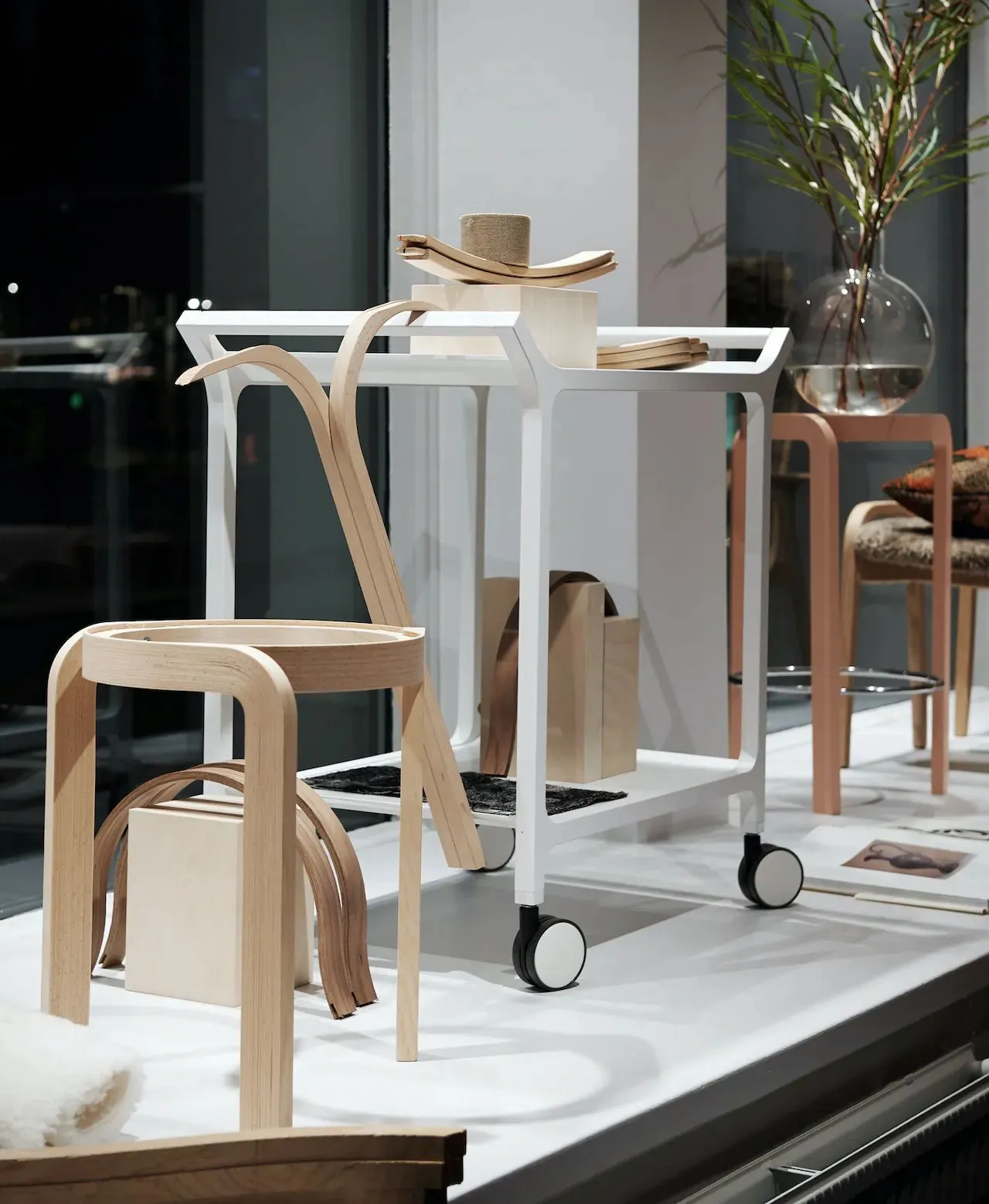 Teatime tea trolley – Swedese at Mesmetric