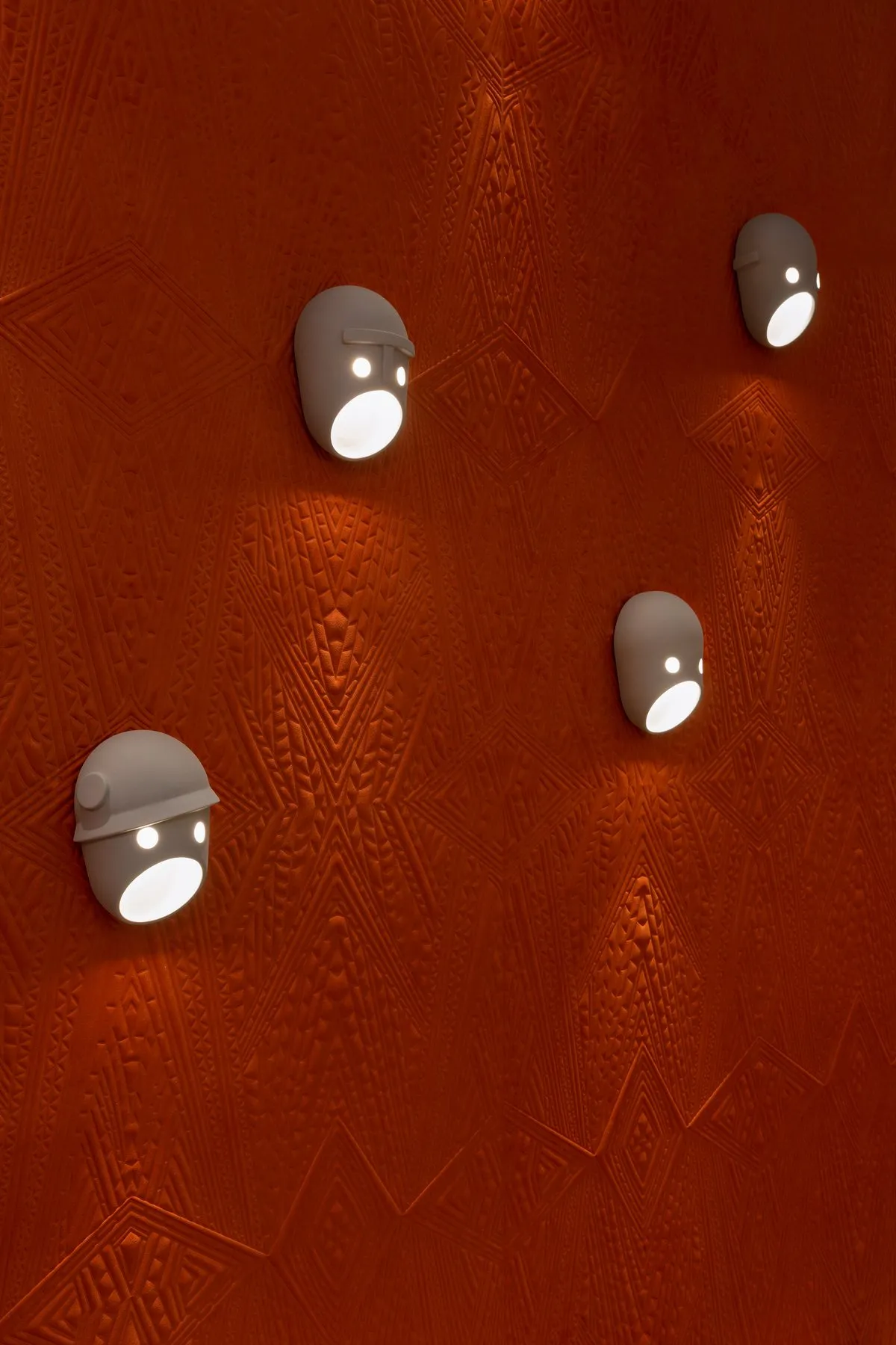 The Party - Moooi w Mesmetric