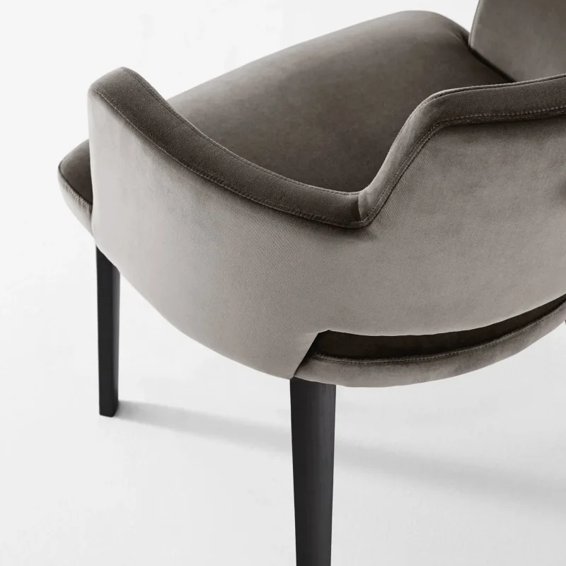 Thea Queen - Gallotti & Radice w Mesmetric